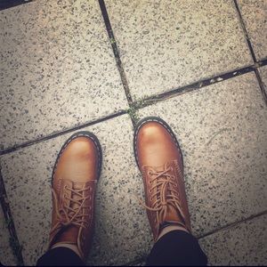 Tan doc martens